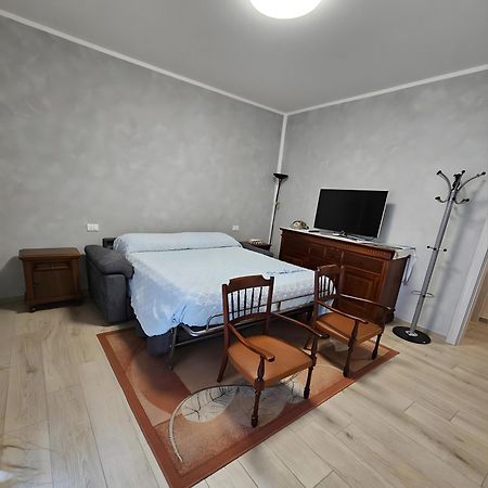 Casa Tovini Lägenhet Pisogne Exteriör bild